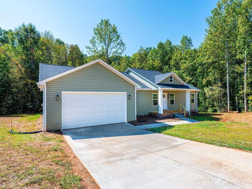 1127 Mckay Road, Newton, NC 28658.  MLS# CAR4240985, YatesRealty ID 11392. 