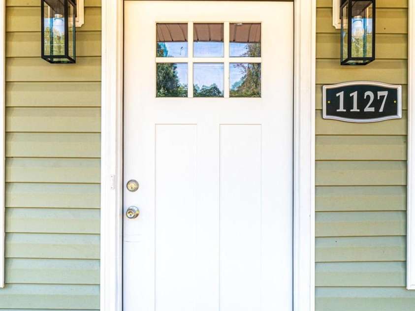 1127 Mckay Road, Newton, NC 28658.  MLS# CAR4240985, YatesRealty ID 11392. 