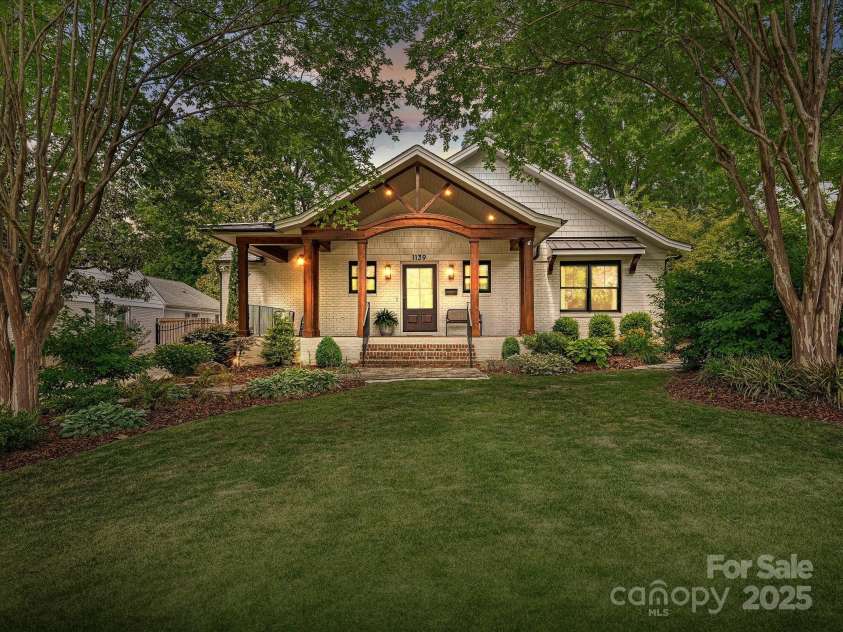 1139 Yale Place, Charlotte, NC 28209.  MLS# CAR4255614, YatesRealty ID 11393. 