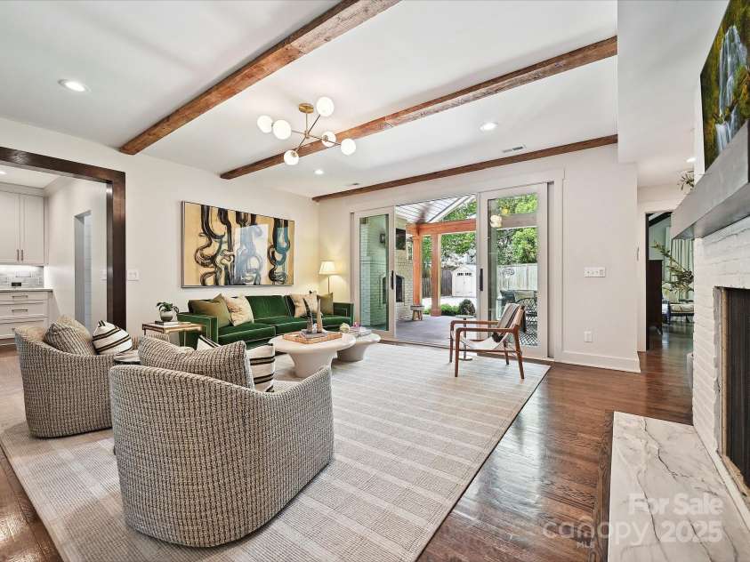 1139 Yale Place, Charlotte, NC 28209.  MLS# CAR4255614, YatesRealty ID 11393. 