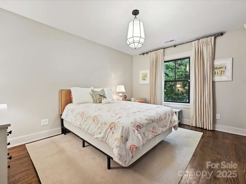 1139 Yale Place, Charlotte, NC 28209.  MLS# CAR4255614, YatesRealty ID 11393. 