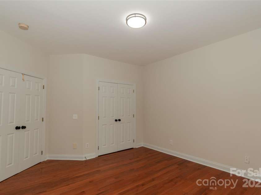 4410 Laurel Twig Court, Charlotte, NC 28215.  MLS# CAR4251605, YatesRealty ID 11395. Bedroom 1 Main Level 2