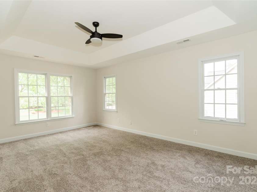 4410 Laurel Twig Court, Charlotte, NC 28215.  MLS# CAR4251605, YatesRealty ID 11395. Primary Bedroom Upper