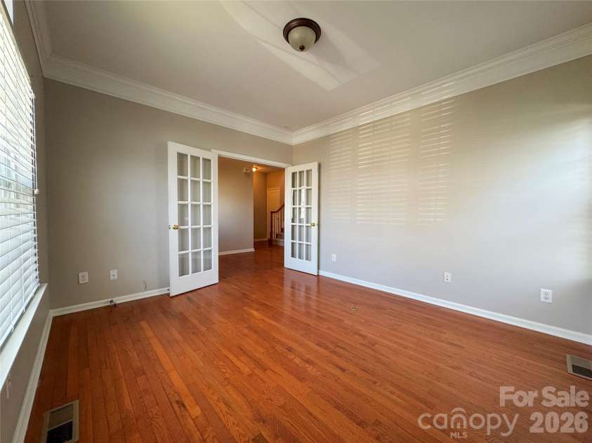 4102 Barclay Forest Drive, Charlotte, NC 28213.  MLS# CAR4345804, YatesRealty ID 11396. 