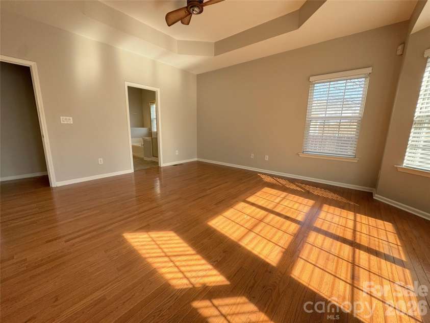 4102 Barclay Forest Drive, Charlotte, NC 28213.  MLS# CAR4345804, YatesRealty ID 11396. 
