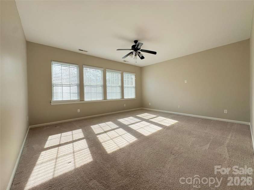 4102 Barclay Forest Drive, Charlotte, NC 28213.  MLS# CAR4345804, YatesRealty ID 11396. 