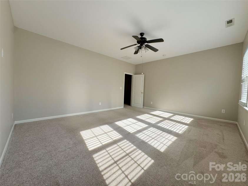 4102 Barclay Forest Drive, Charlotte, NC 28213.  MLS# CAR4345804, YatesRealty ID 11396. 