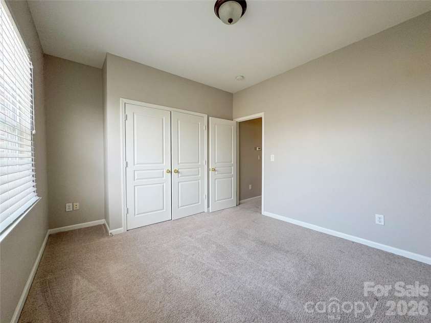 4102 Barclay Forest Drive, Charlotte, NC 28213.  MLS# CAR4345804, YatesRealty ID 11396. 
