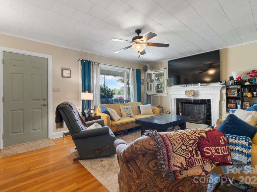 1862 Enon Road, Valdese, NC 28690.  MLS# CAR4245622, YatesRealty ID 11397. 