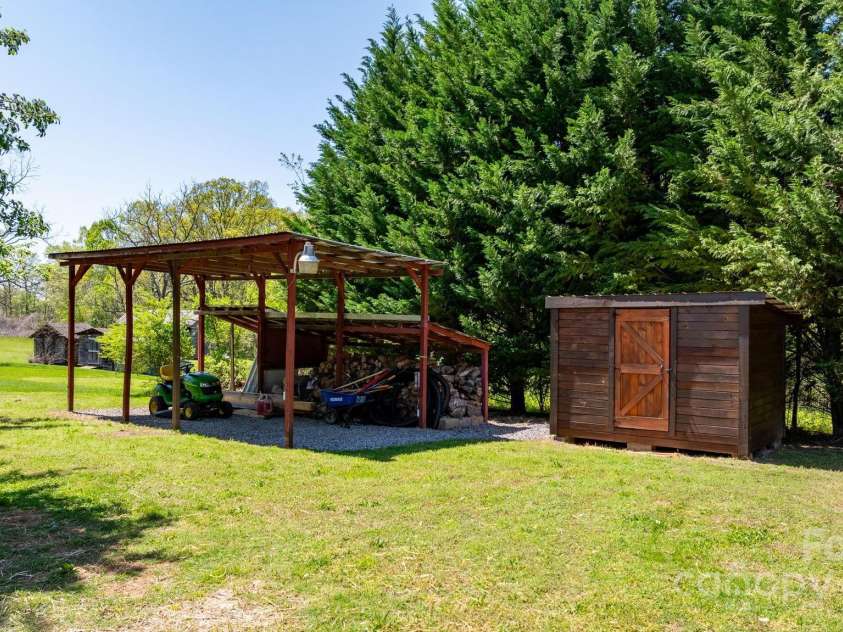 1862 Enon Road, Valdese, NC 28690.  MLS# CAR4245622, YatesRealty ID 11397. 