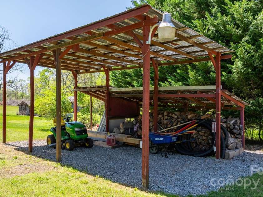 1862 Enon Road, Valdese, NC 28690.  MLS# CAR4245622, YatesRealty ID 11397. 