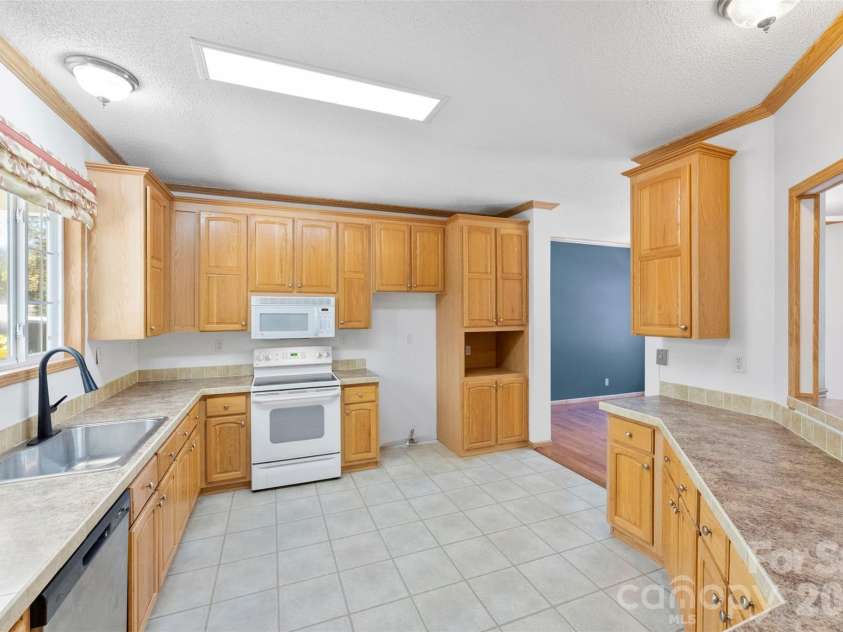 2411 Mission Road, York, SC 29745.  MLS# CAR4346869, YatesRealty ID 11398. 