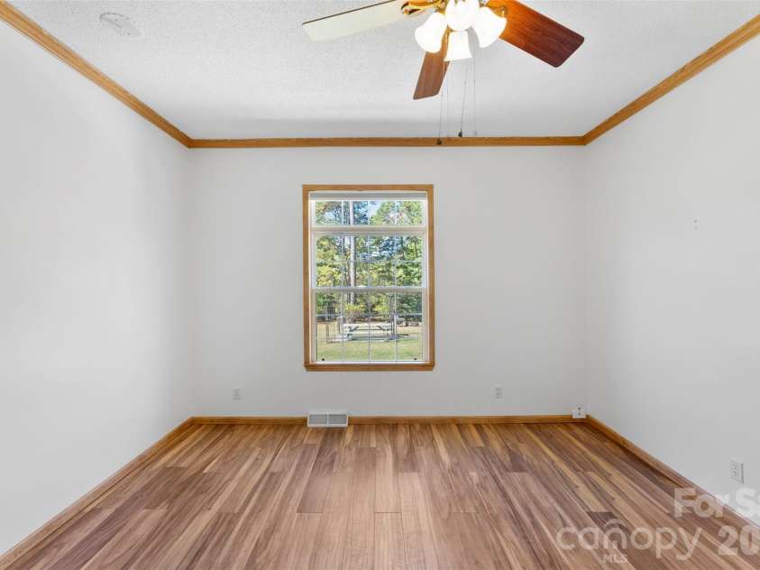 2411 Mission Road, York, SC 29745.  MLS# CAR4346869, YatesRealty ID 11398. 