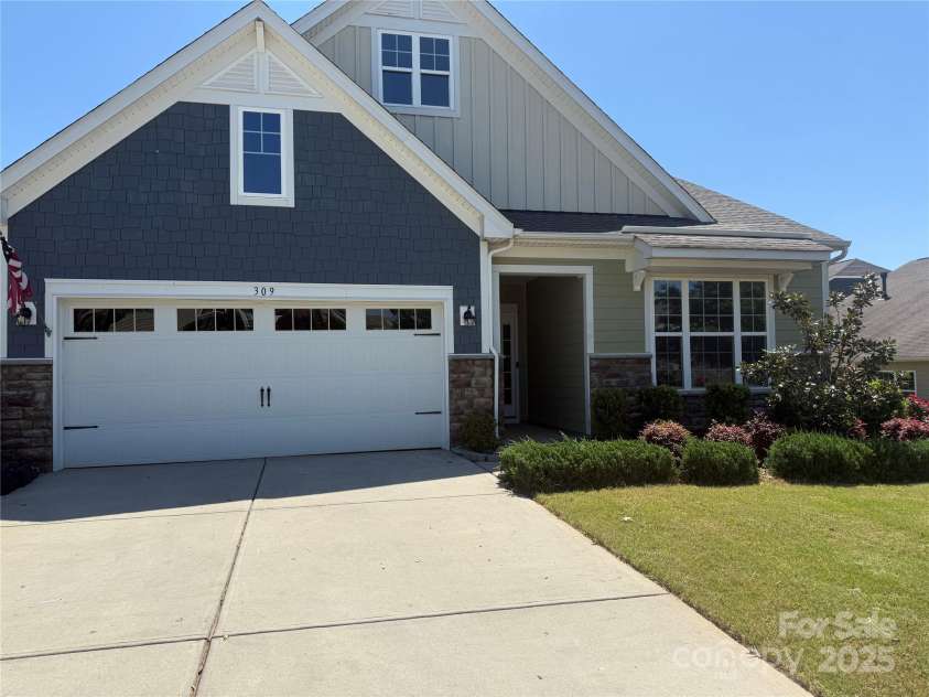 309 Kentmere Lane, Clover, SC 29710.  MLS# CAR4252568, YatesRealty ID 11398. Garage