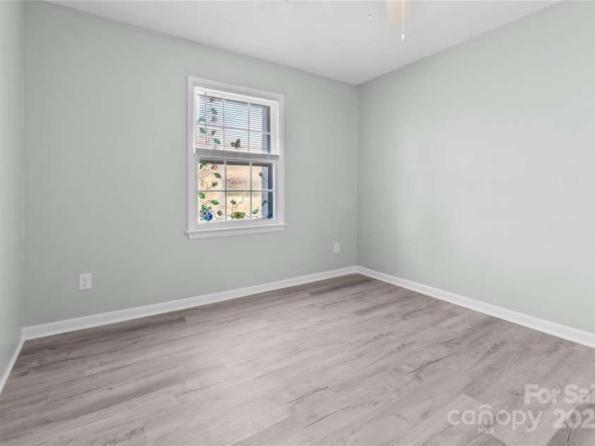 305 Mountain View Drive, Morganton, NC 28655.  MLS# CAR4230728, YatesRealty ID 11399. 