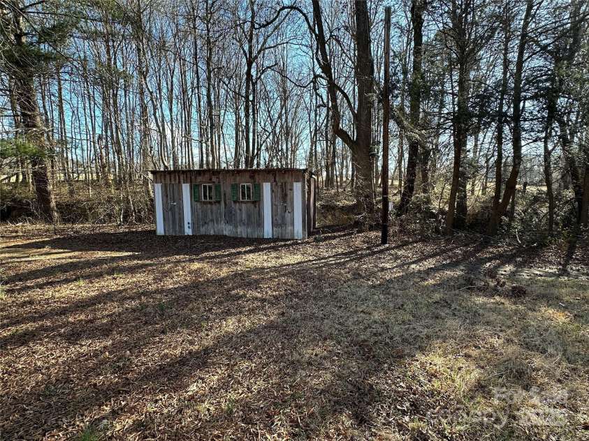 3798 Providence Mill Road, Maiden, NC 28650.  MLS# CAR4207593, YatesRealty ID 1140. 