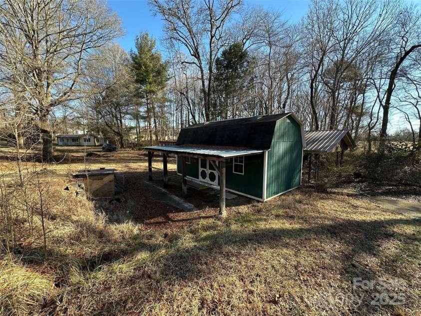 3798 Providence Mill Road, Maiden, NC 28650.  MLS# CAR4207593, YatesRealty ID 1140. 