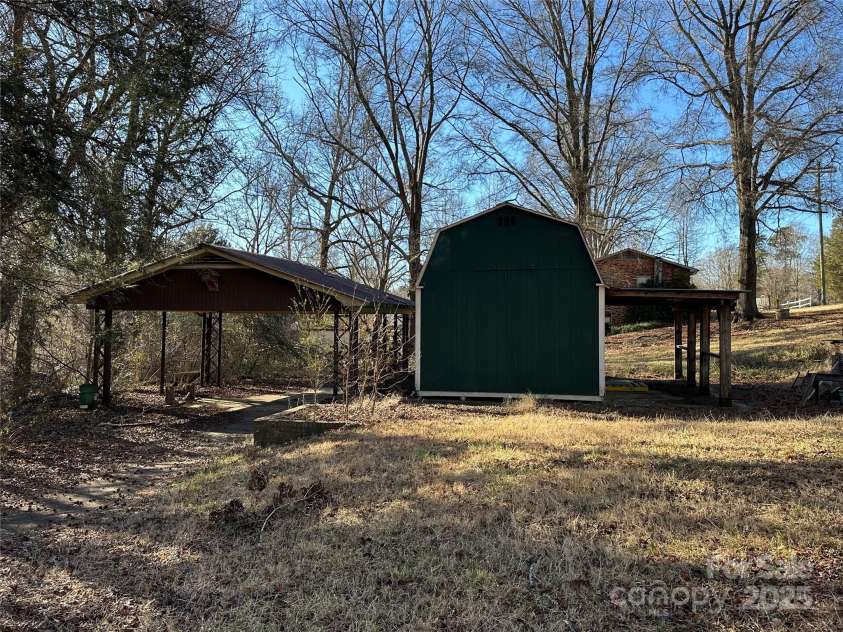 3798 Providence Mill Road, Maiden, NC 28650.  MLS# CAR4207593, YatesRealty ID 1140. 