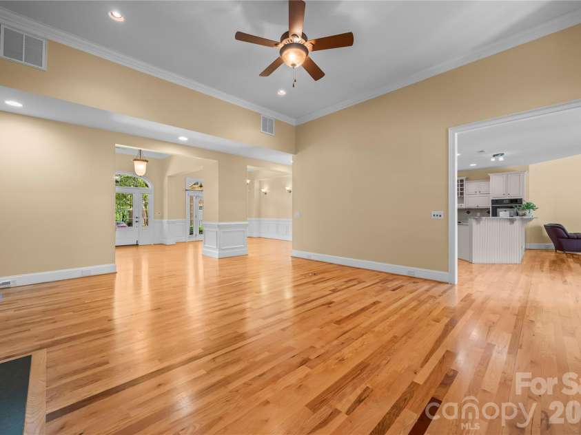 836 Abilene Lane, Fort Mill, SC 29715.  MLS# CAR4316404, YatesRealty ID 11400. 