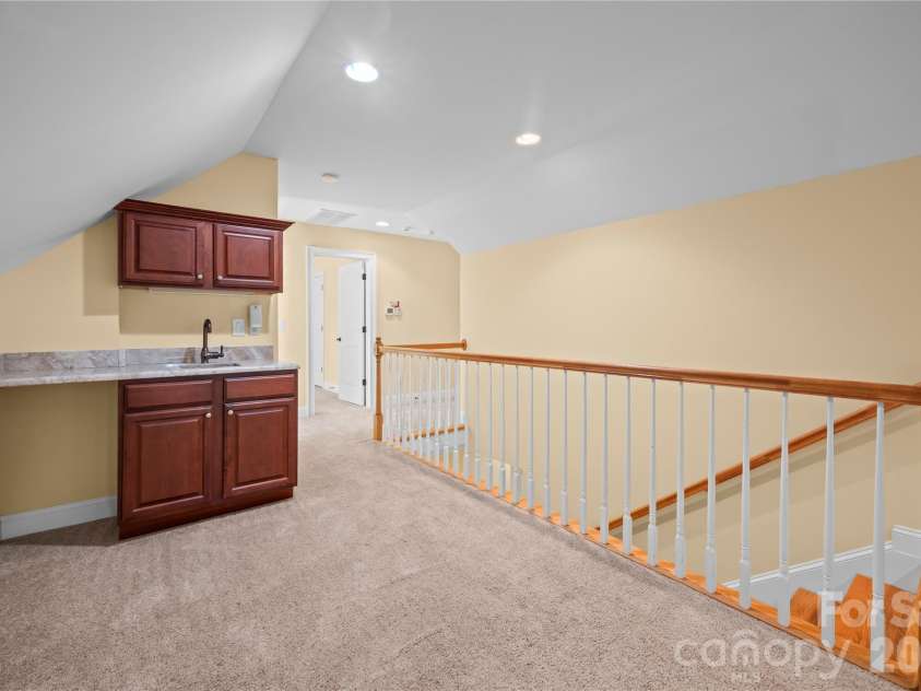 836 Abilene Lane, Fort Mill, SC 29715.  MLS# CAR4316404, YatesRealty ID 11400. 