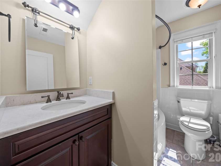 836 Abilene Lane, Fort Mill, SC 29715.  MLS# CAR4316404, YatesRealty ID 11400. 