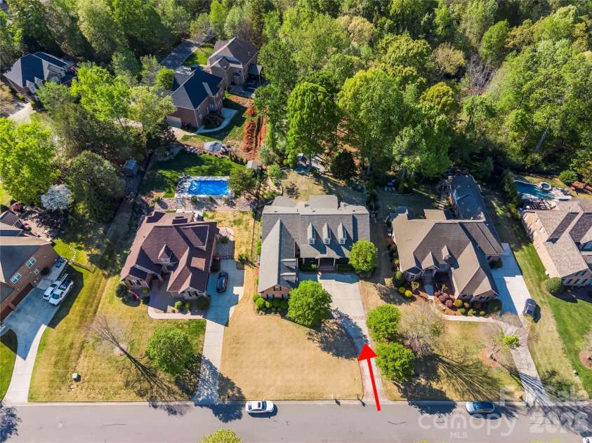 836 Abilene Lane, Fort Mill, SC 29715.  MLS# CAR4316404, YatesRealty ID 11400. 