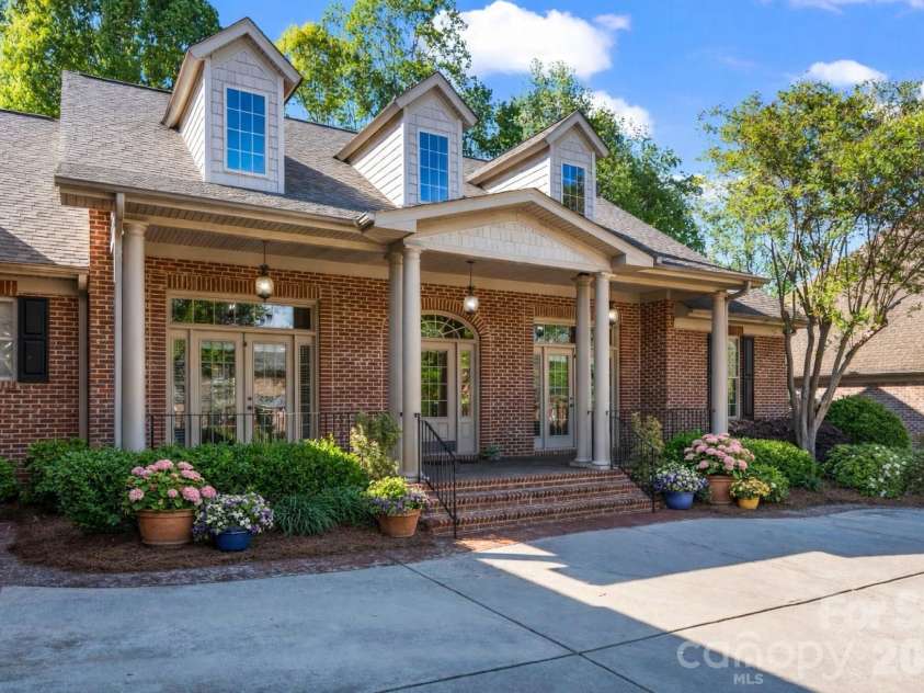 836 Abilene Lane, Fort Mill, SC 29715.  MLS# CAR4316404, YatesRealty ID 11400. Virtually staged