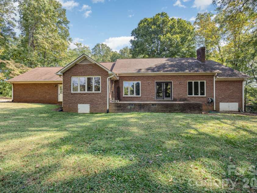 240 Partridge Run, Salisbury, NC 28147.  MLS# CAR4305095, YatesRealty ID 11401. 