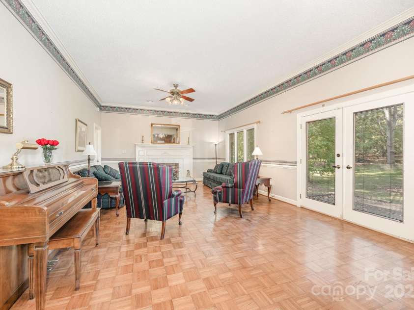 240 Partridge Run, Salisbury, NC 28147.  MLS# CAR4305095, YatesRealty ID 11401. Enjoy a spacious, welcoming gathering place.