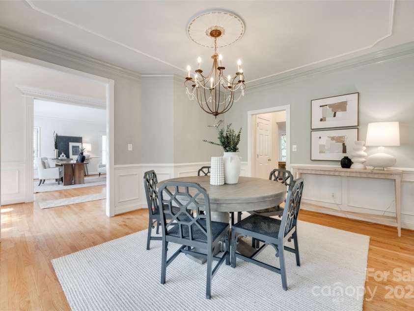 6804 Riesman Lane, Charlotte, NC 28210.  MLS# CAR4241692, YatesRealty ID 11401. 