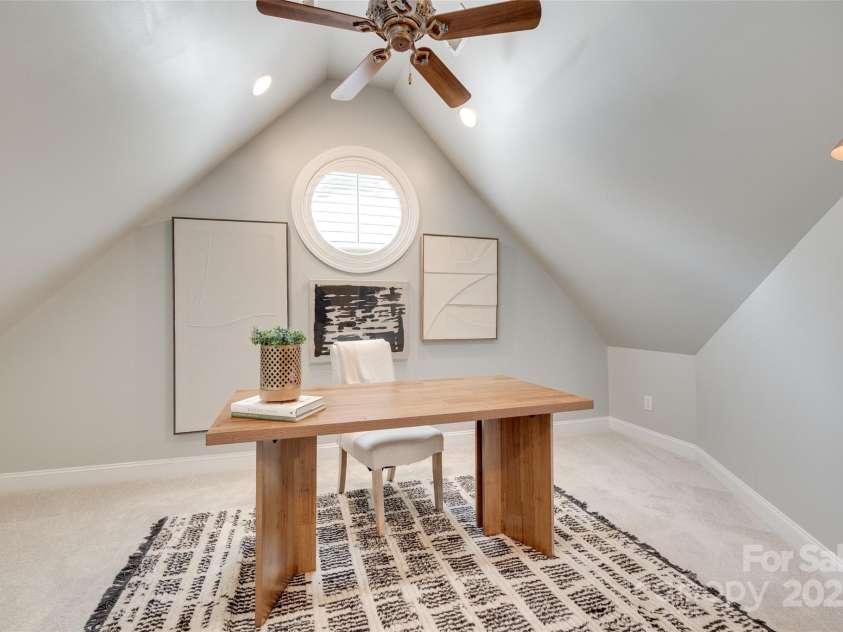 6804 Riesman Lane, Charlotte, NC 28210.  MLS# CAR4241692, YatesRealty ID 11401. 