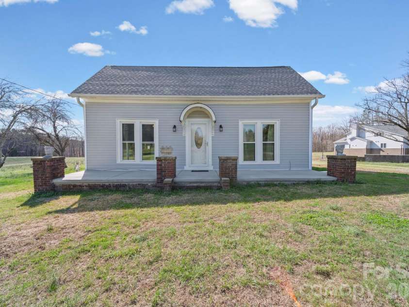 1833 Mountain Creek Road, Albemarle, NC 28001.  MLS# CAR4354689, YatesRealty ID 11402. 