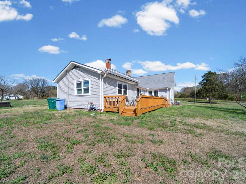 1833 Mountain Creek Road, Albemarle, NC 28001.  MLS# CAR4354689, YatesRealty ID 11402. 