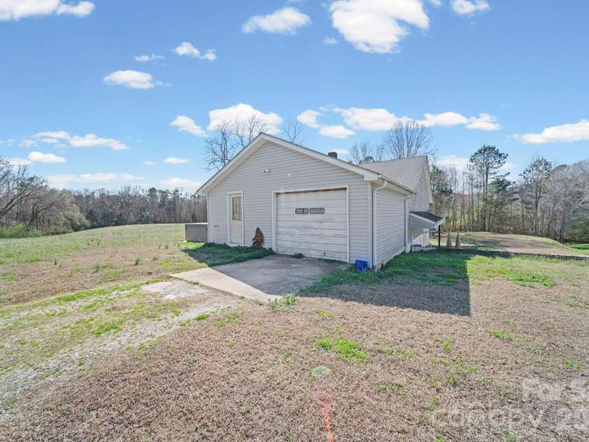 1833 Mountain Creek Road, Albemarle, NC 28001.  MLS# CAR4354689, YatesRealty ID 11402. 