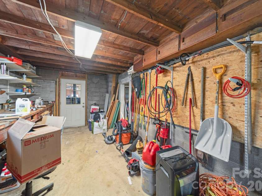 1833 Mountain Creek Road, Albemarle, NC 28001.  MLS# CAR4354689, YatesRealty ID 11402. 