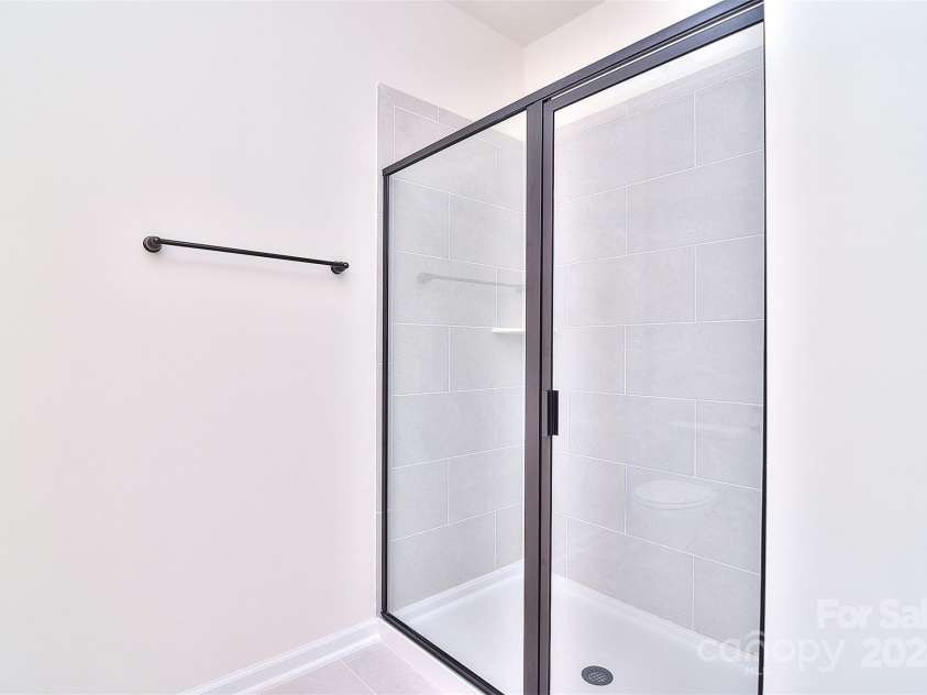 103 Bunker Hill Lane, Statesville, NC 28677.  MLS# CAR4194629, YatesRealty ID 11403. 