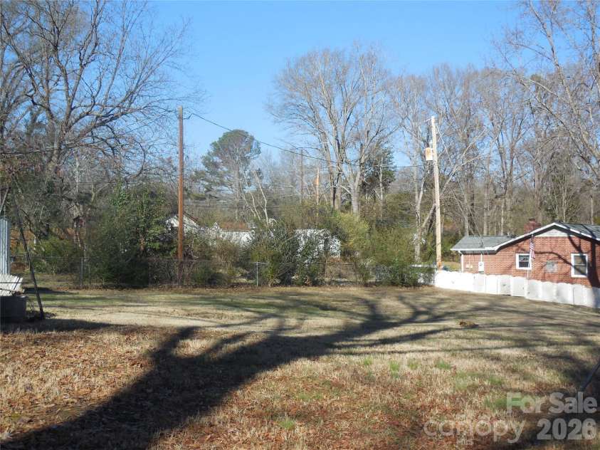 781 Denning Place, Charlotte, NC 28227.  MLS# CAR4337842, YatesRealty ID 11404. 