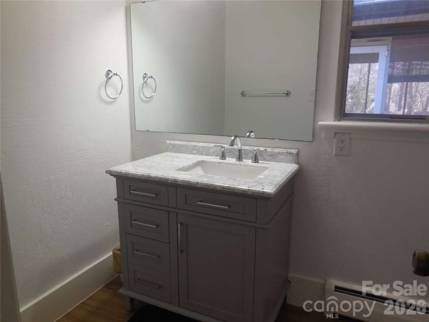 781 Denning Place, Charlotte, NC 28227.  MLS# CAR4337842, YatesRealty ID 11404. 