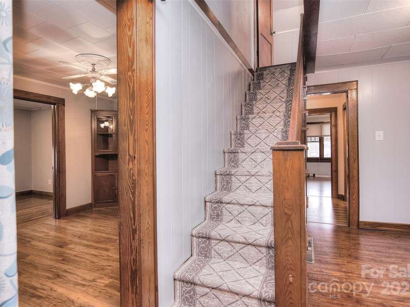 1648 Newton Drive, Statesville, NC 28677.  MLS# CAR4219363, YatesRealty ID 11407. 