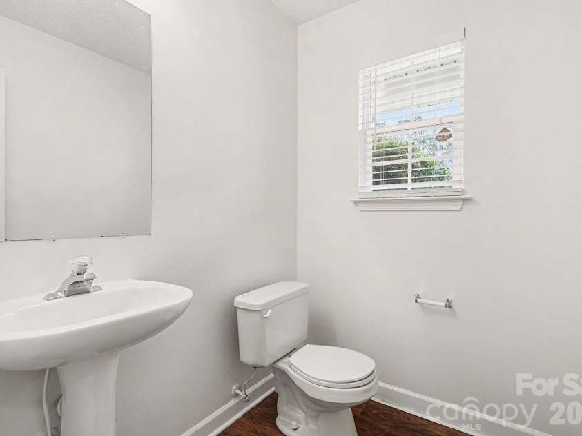 4322 Wills Way, Charlotte, NC 28227.  MLS# CAR4347356, YatesRealty ID 11407. 