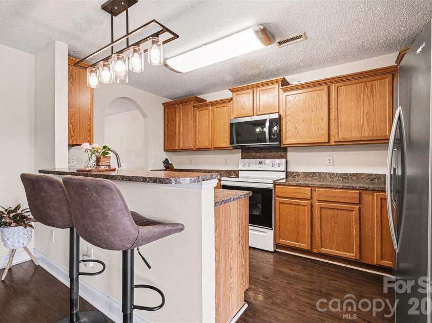 421 Glencroft Drive, Wingate, NC 28174.  MLS# CAR4359807, YatesRealty ID 11408. 