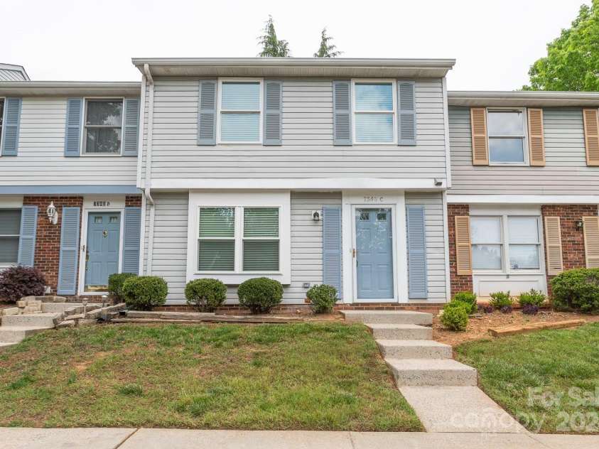 7340 Pebblestone Drive, Charlotte, NC 28212.  MLS# CAR4154474, YatesRealty ID 11409. 
