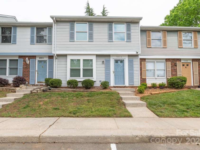 7340 Pebblestone Drive, Charlotte, NC 28212.  MLS# CAR4154474, YatesRealty ID 11409. 