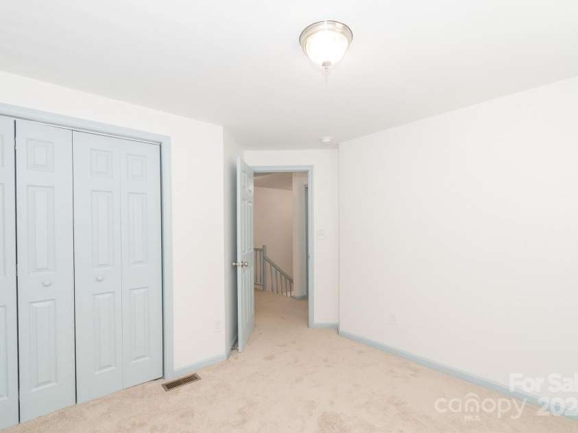 7340 Pebblestone Drive, Charlotte, NC 28212.  MLS# CAR4154474, YatesRealty ID 11409. 