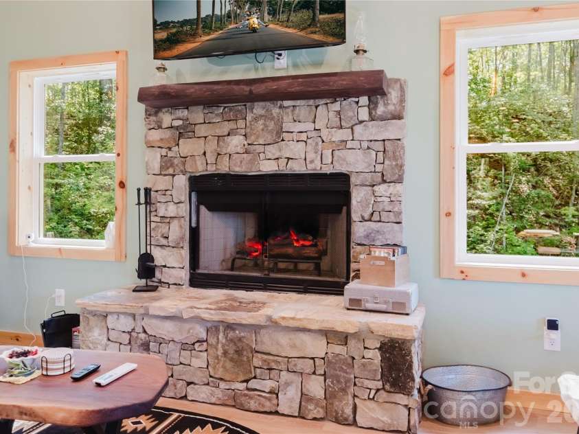 241 Golden Hawk Drive, Bryson City, NC 28713.  MLS# CAR4420380, YatesRealty ID 1141. 