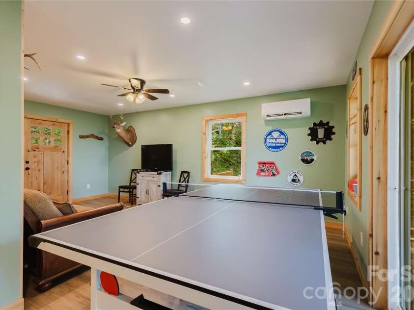 241 Golden Hawk Drive, Bryson City, NC 28713.  MLS# CAR4420380, YatesRealty ID 1141. 