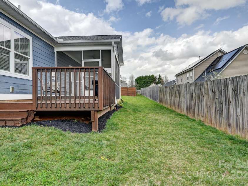 22 Hyde Park Place, Arden, NC 28704.  MLS# CAR4239022, YatesRealty ID 11411. Not Too Much to Cut