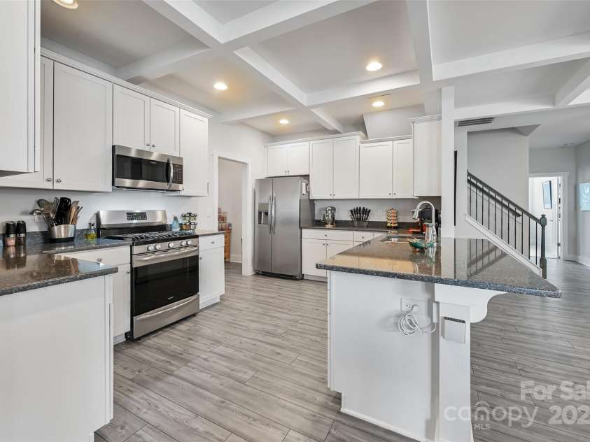 22 Hyde Park Place, Arden, NC 28704.  MLS# CAR4239022, YatesRealty ID 11411. Open Floor Plan