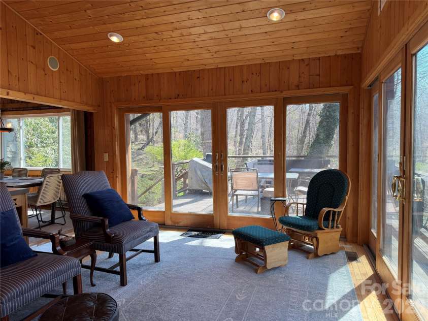 1359 Chestnut Grove Road, Spruce Pine, NC 28777.  MLS# CAR4363225, YatesRealty ID 11412. 