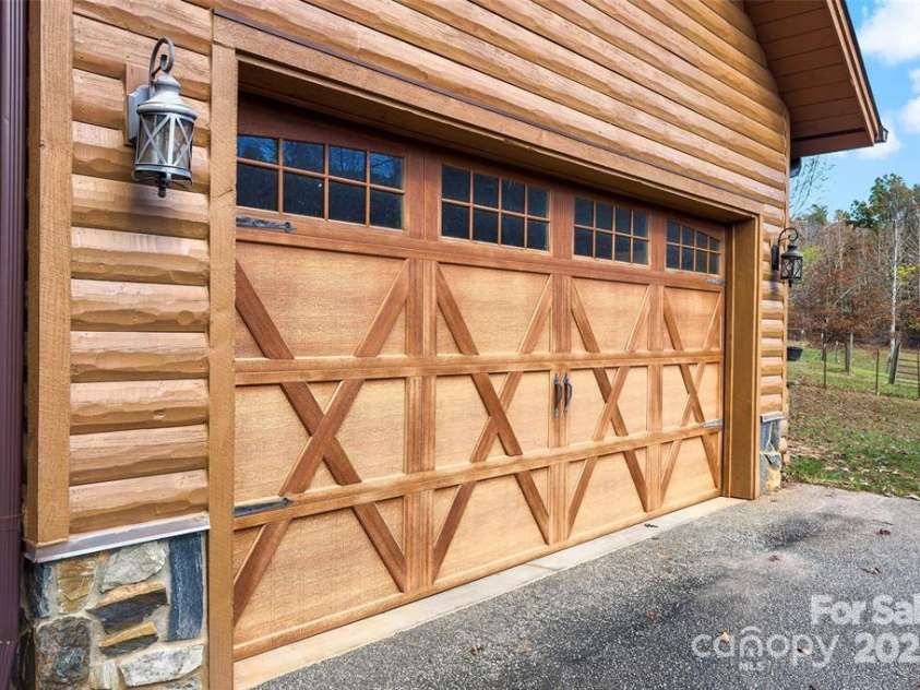 163 Gypsy Mountain Road, Marion, NC 28752.  MLS# CAR4287037, YatesRealty ID 11413. 